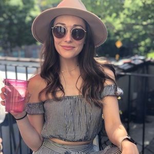 Meet your Posher, Rachel